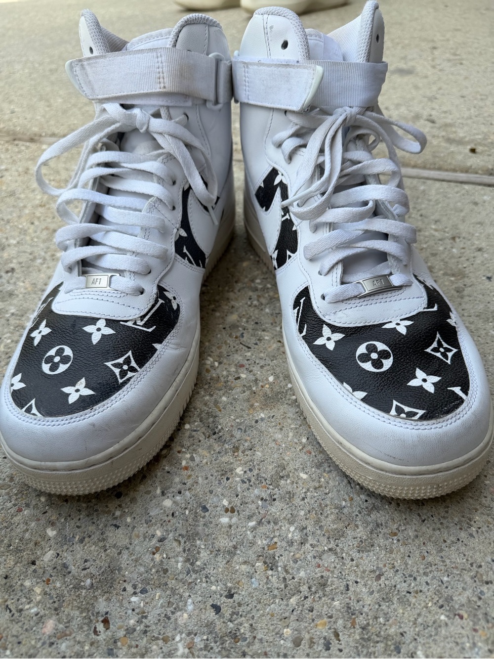 Nike Custom Air Force 1s